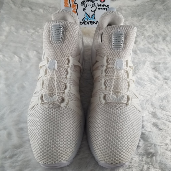 Nike Shox Gravity - Triple White - Picture 2 of 8